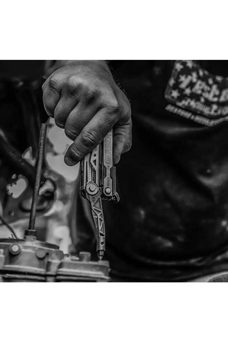 Multitool Gerber Center Drive