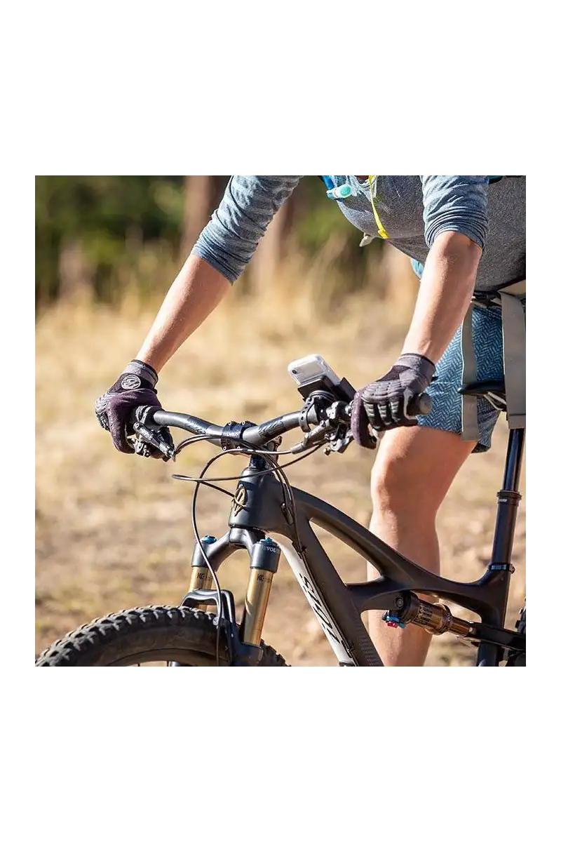 Obracany uchwyt na telefon do roweru Squeeze