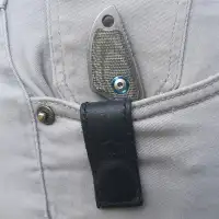 Nóż na szyje MKM Mikro 1 Carbon Fiber, Stone Washe