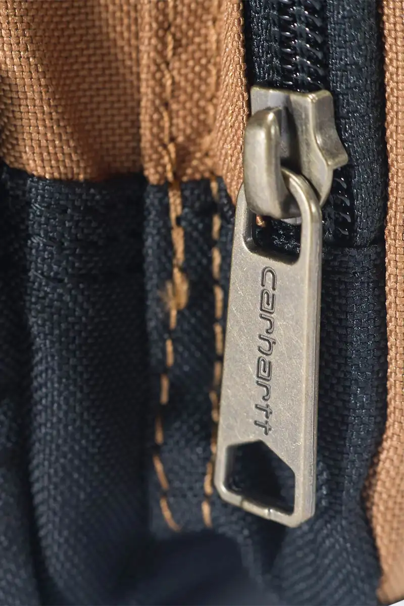 Saszetka Carhartt Crossbody Zip Brown