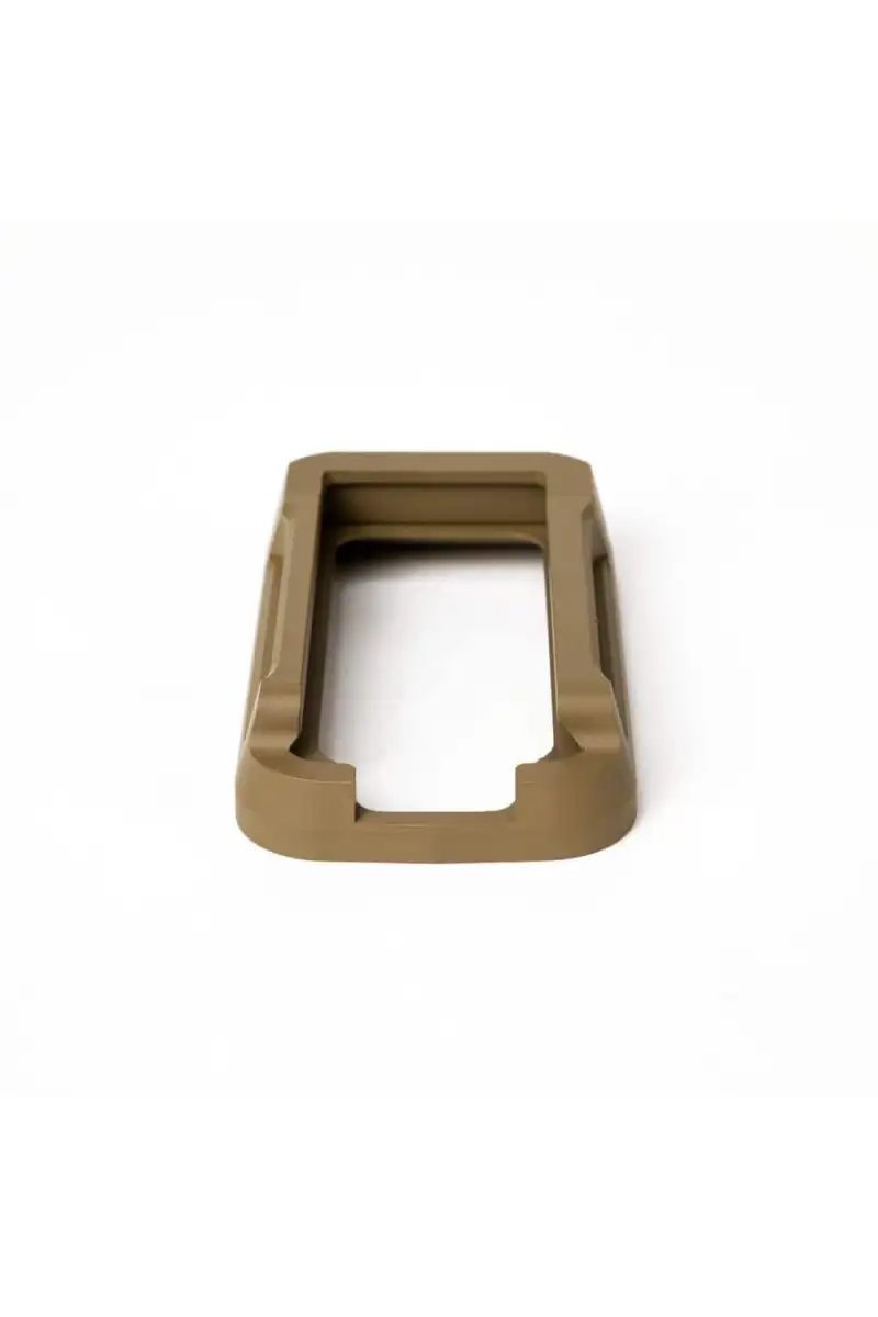 Lejek TC GEAR – BLADE Adaptive Magwell – Coyote Tan