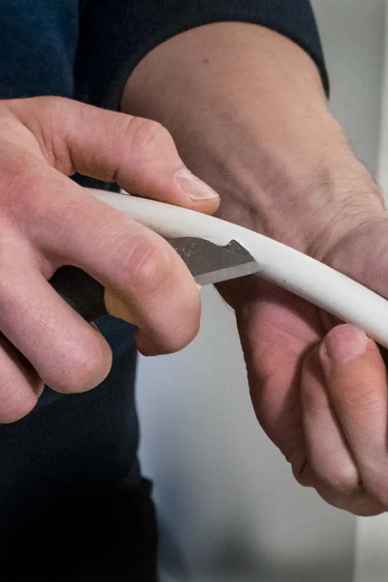 Nóż Morakniv Dla Elektryków S Stal Nierdz Yellow