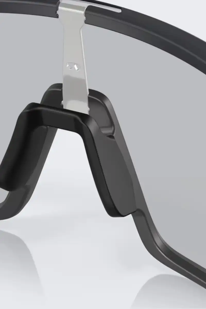 Okulary Oakley Sutro Prizm Clear Photochromic CLEA