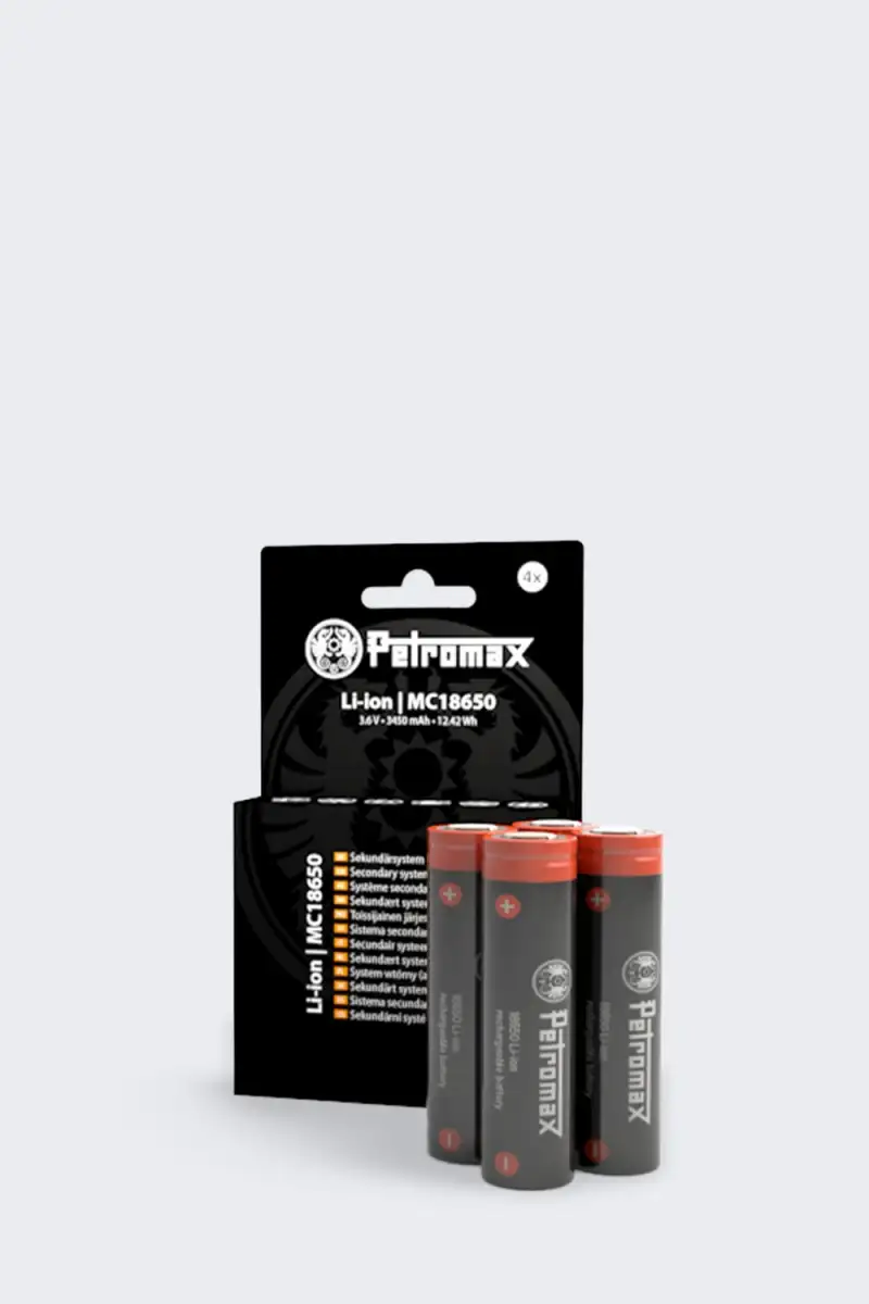 Akumulatory Petromax 18650 4 pack Black