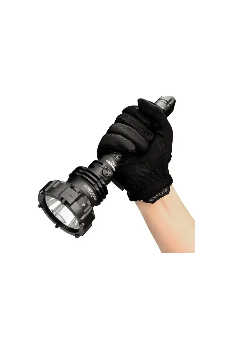 Latarka AceBeam P20 SFT-90X Black