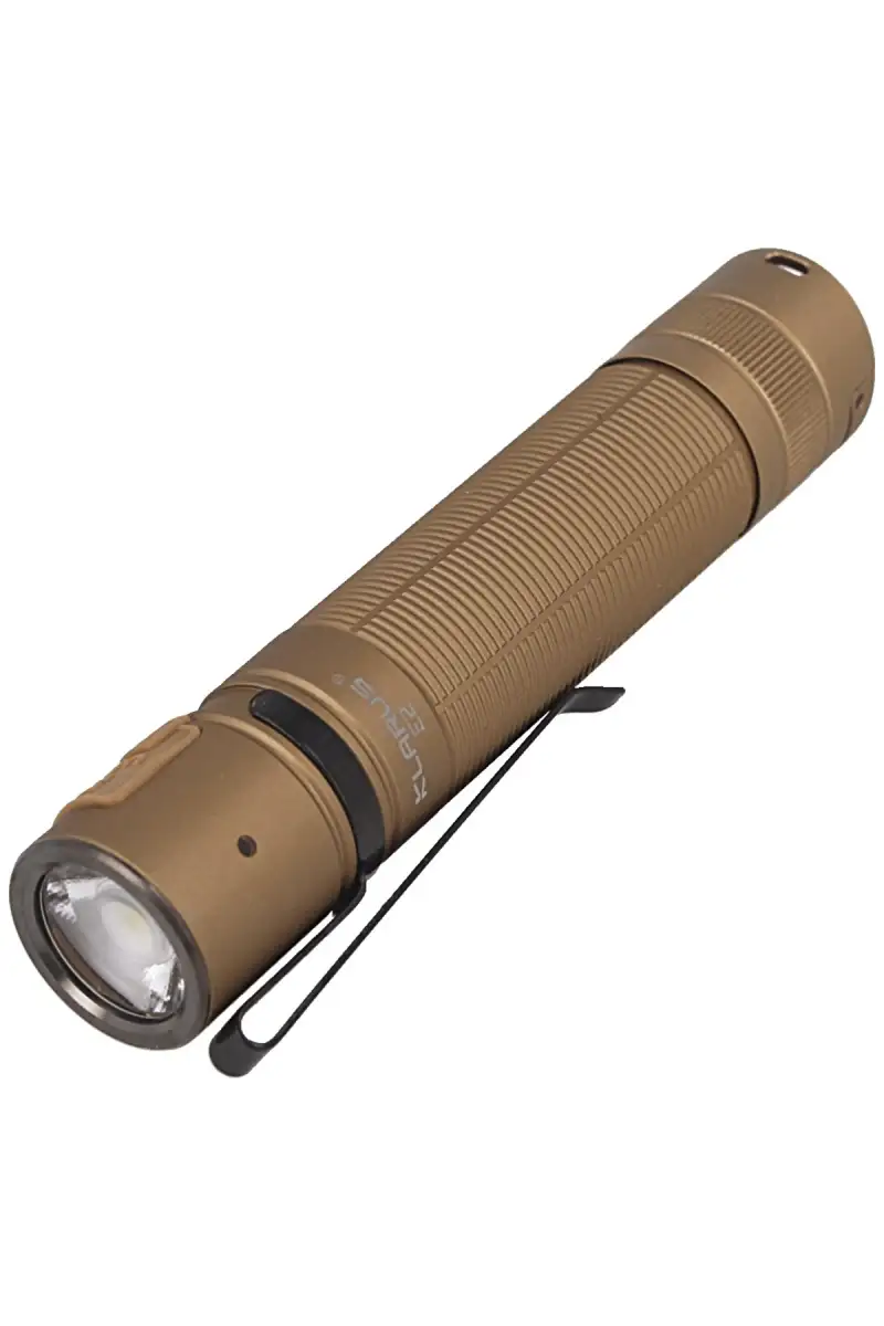 Latarka Klarus 1600lm, 18650 / 3600mAh Deep Carry Pocket Light (E2 DESERT TAN)
